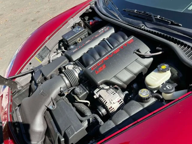 Used 2008 Crystal Red Metallic Tintcoat Chevrolet Base image 13