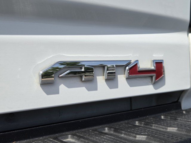 Used 2024 Summit White GMC AT4 image 72