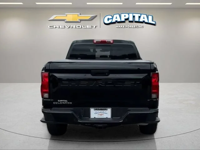 Used 2025 Black Chevrolet Trail Boss image 4