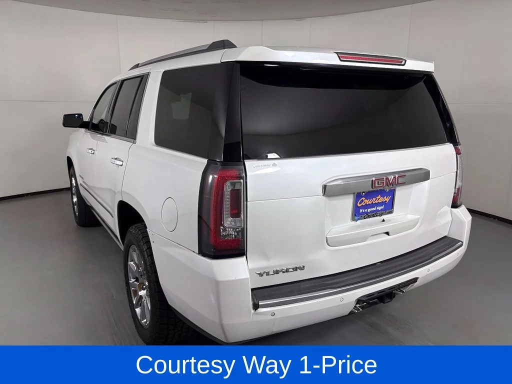 Used 2019 White GMC Denali image 8