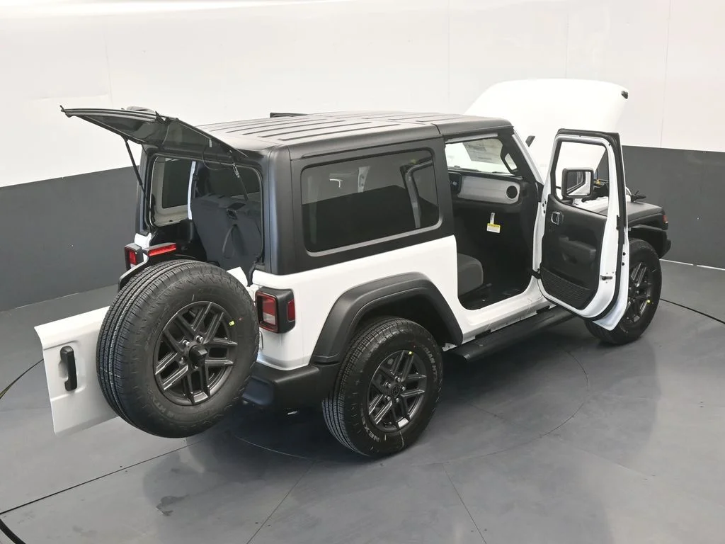 New 2026 Bright White Clear-Coat Exterior Paint Jeep Sport image 56