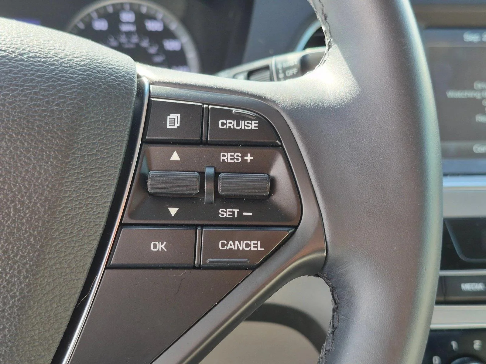 Used 2017 Shale Gray Metallic Hyundai Sport image 10