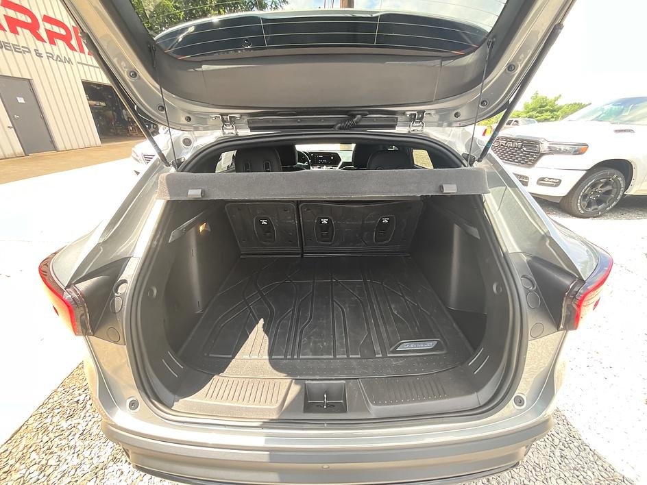 Used 2024 Gray Chevrolet 2RS image 8
