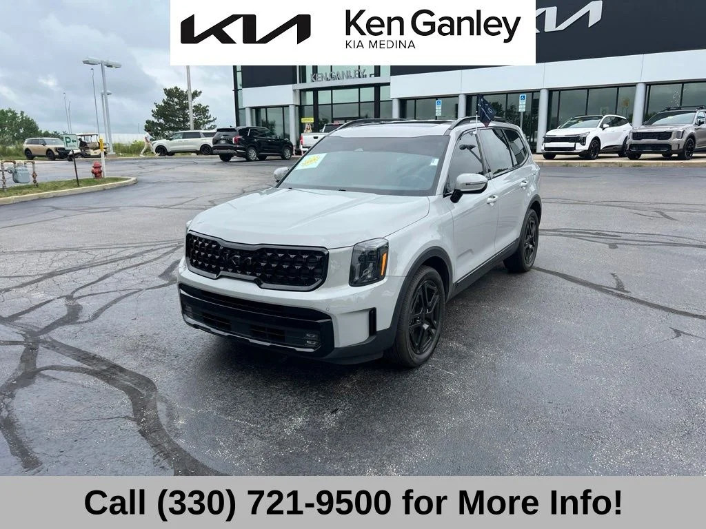 Certified Used 2024 Gray Kia SX X-Line image 3
