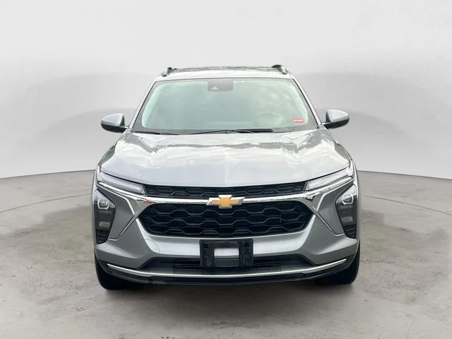 Used 2026 Sterling Gray Metallic Chevrolet LT image 8