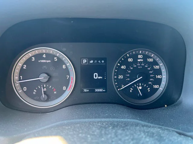 Used 2018 Gray Hyundai Sport image 16