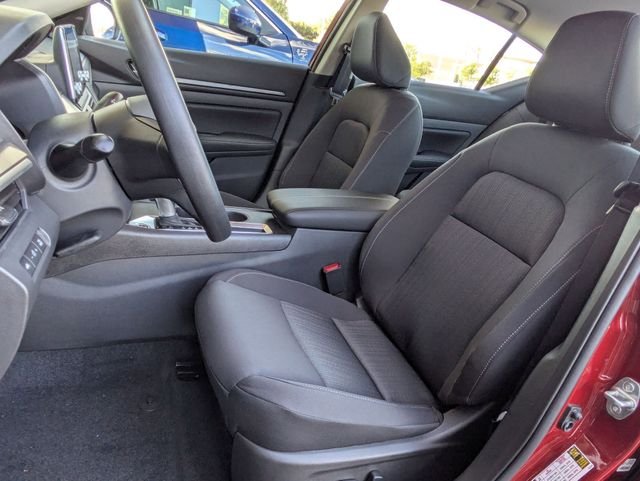 2025 Nissan Altima SV - Photo 20