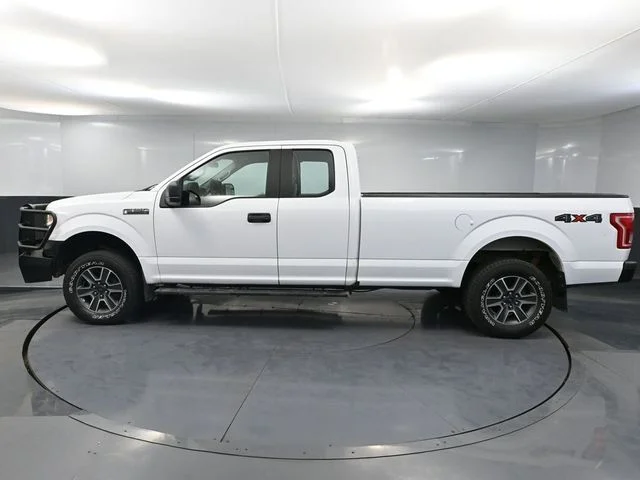Used 2016 White Ford XL image 6