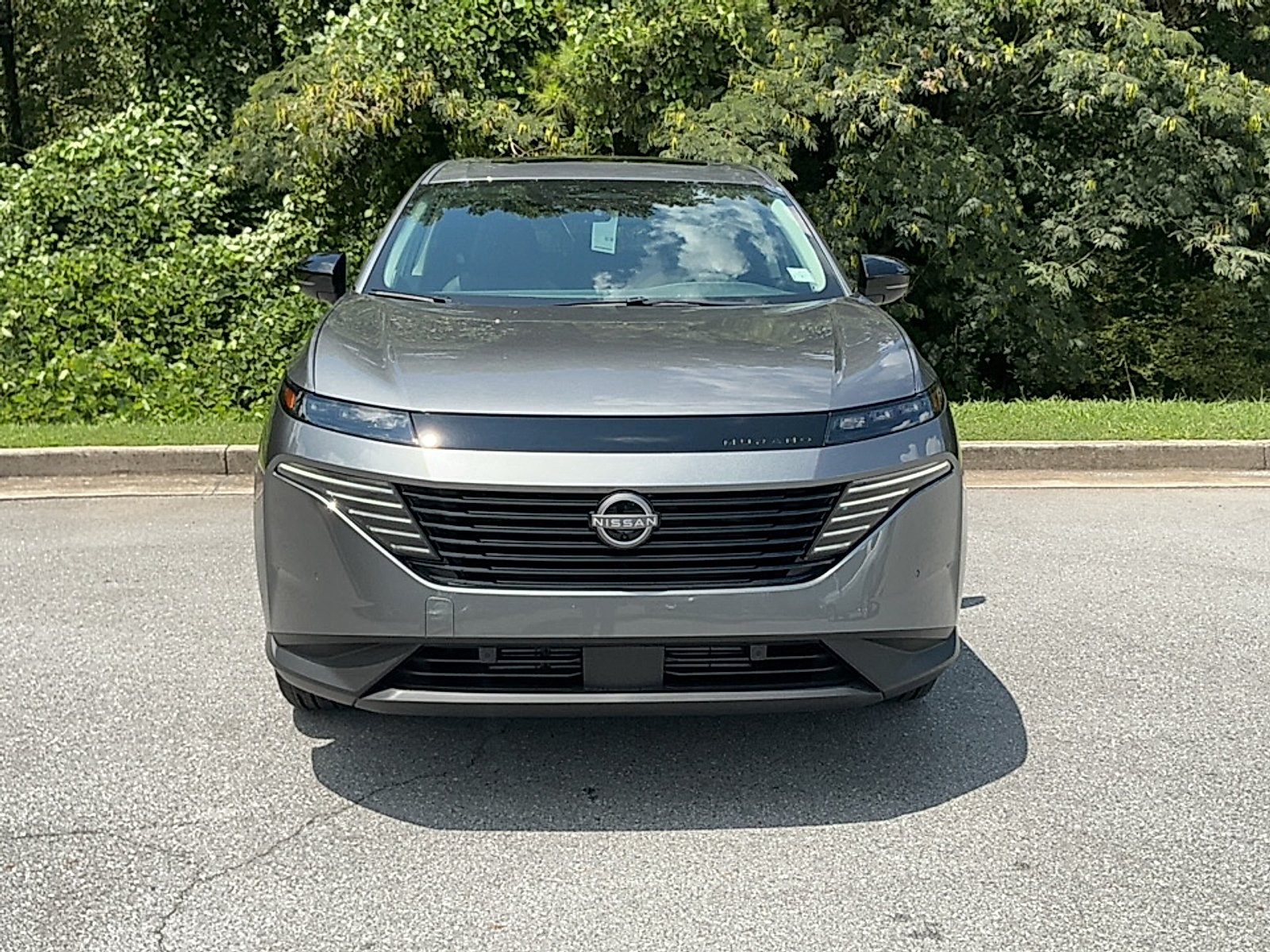 New 2026 Gun Metallic Nissan SL image 17