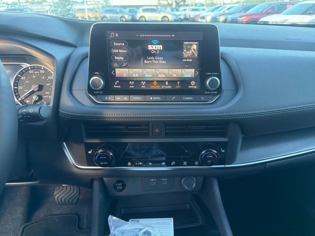 New 2026 Nissan Rogue Dark Armor 4D Sport Utility