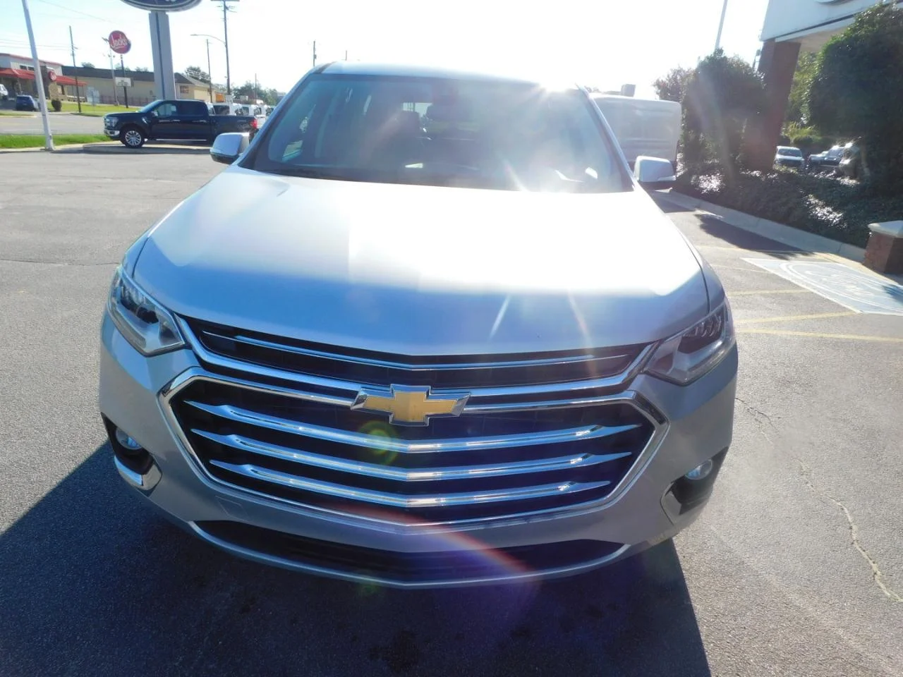 Used 2018 Silver Chevrolet AWD 4DR HIGH COUNTRY W/2L image 3