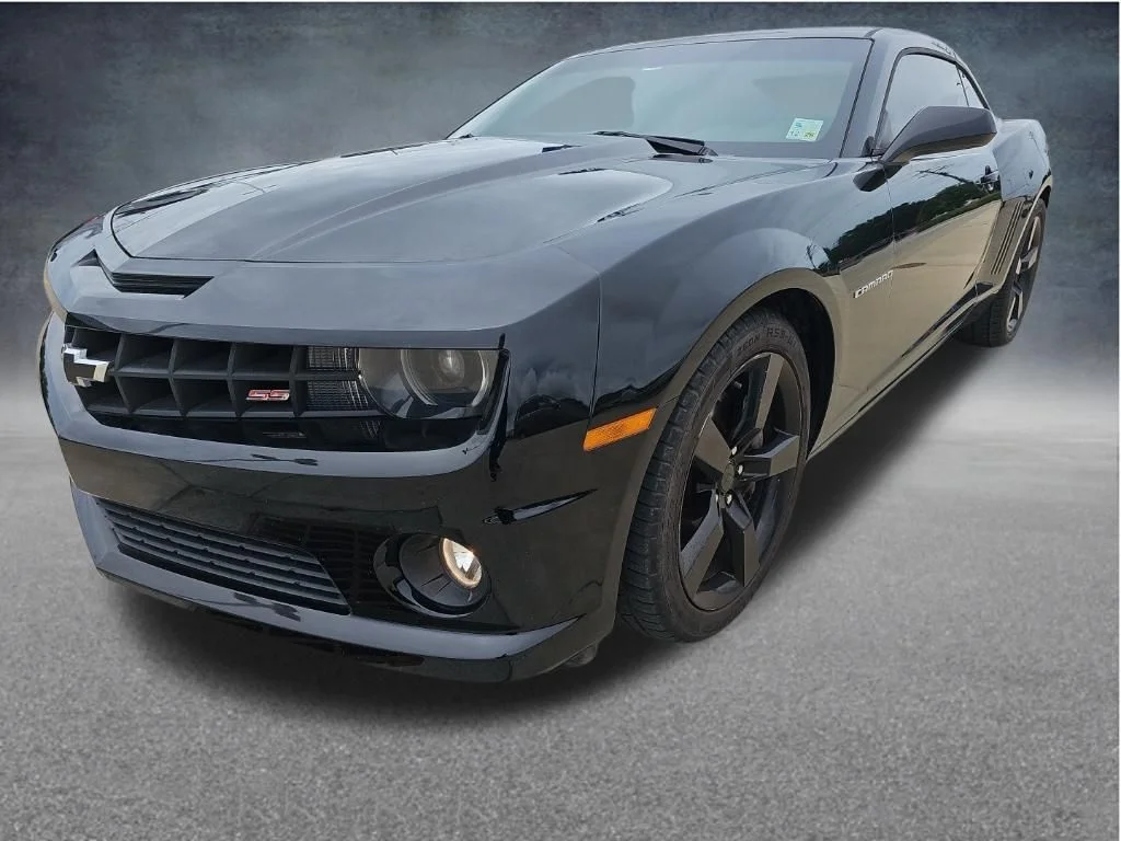 Used 2010 Black Chevrolet SS image 3