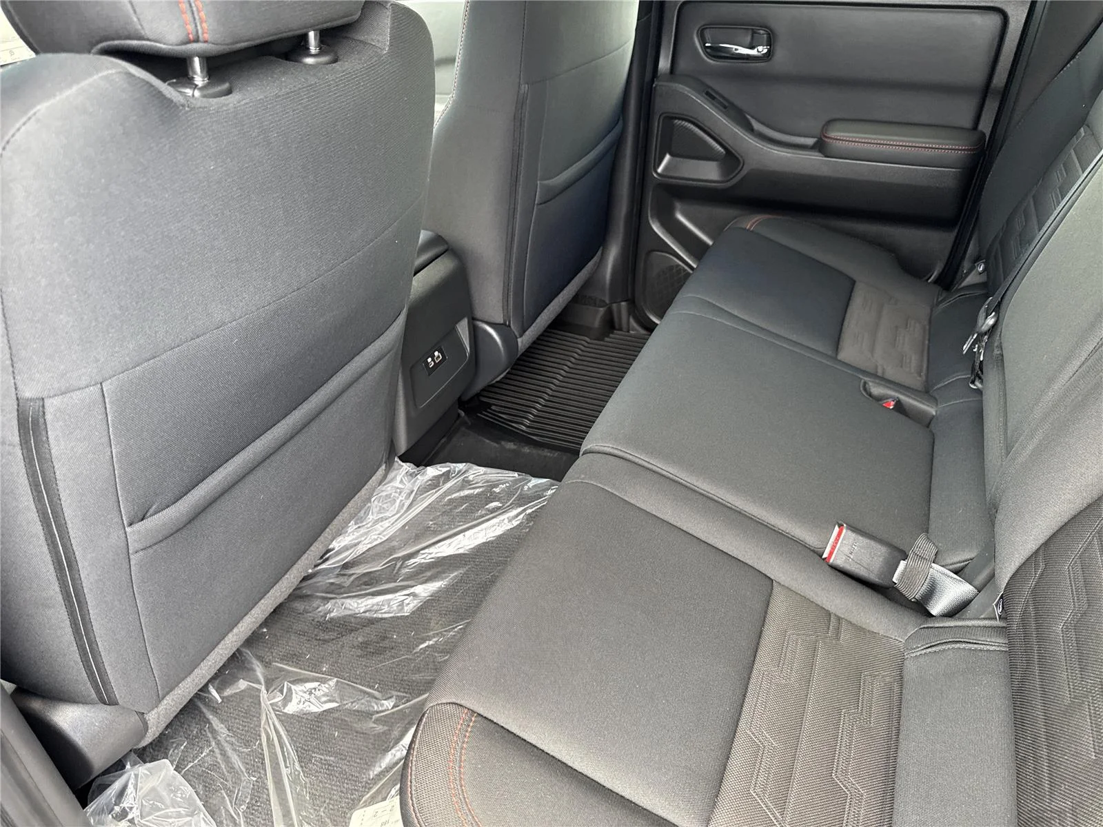 Used 2022 Super Black Nissan PRO-X image 30