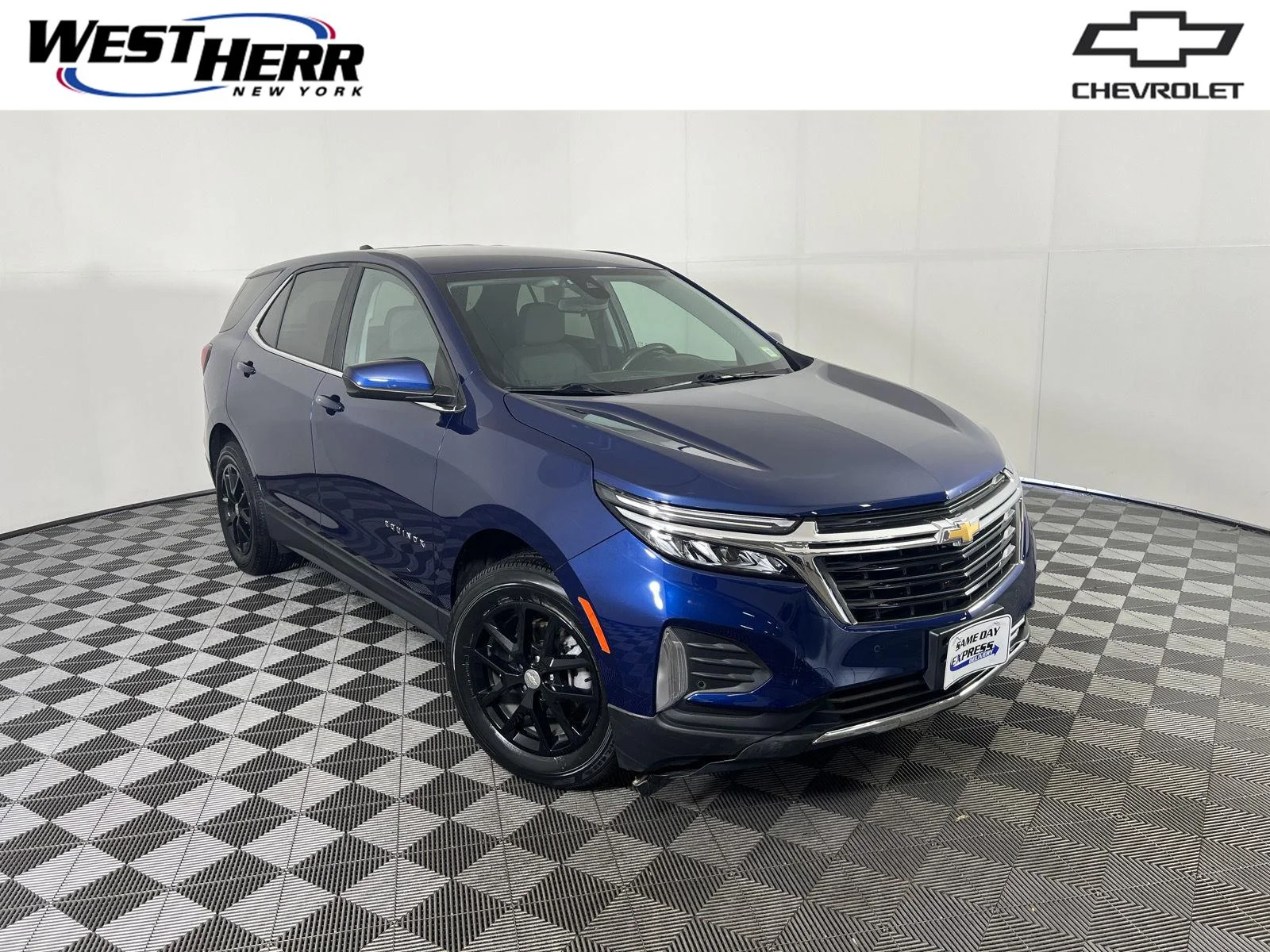 Used 2022 BLUE GLOW METALLIC Chevrolet LT image 1