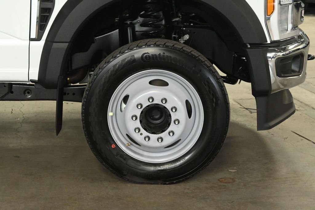 New 2026 Oxford White Ford XL image 28