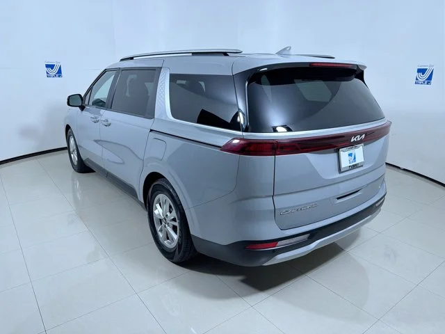 Used 2022 CERAMIC SILVER Kia LX image 6