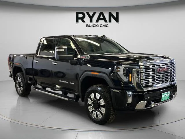 2026 GMC Sierra 4WD Crew Cab Standard Box Denali's photo