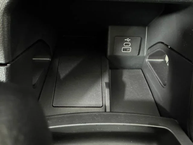 New 2026 Oxford White Ford XL image 16