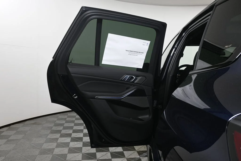 Used 2026 Black BMW xDrive50e image 30