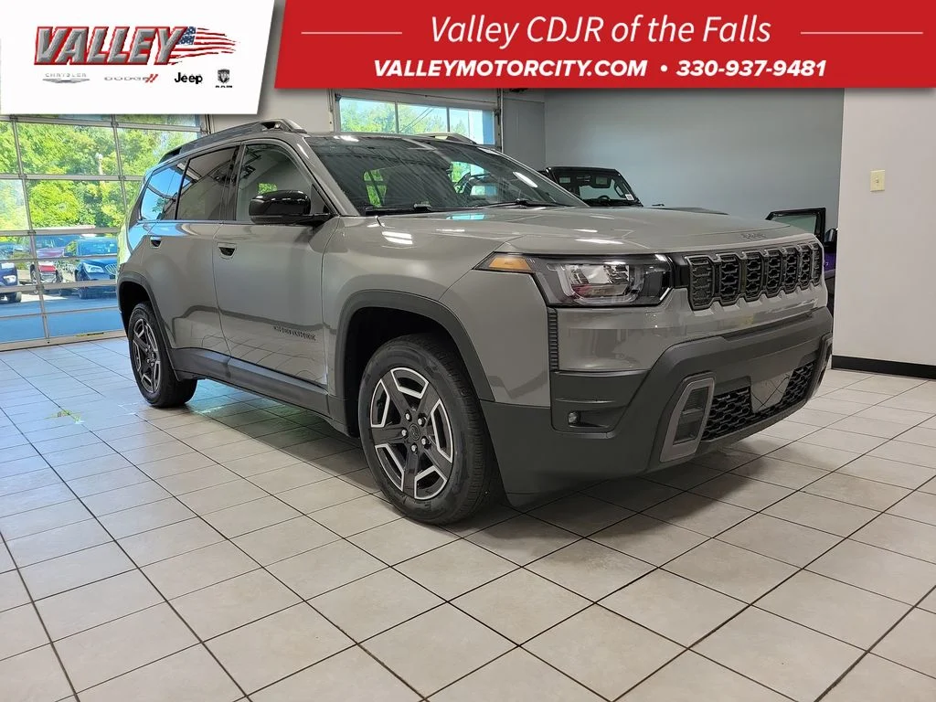 New 2026 Sting-Gray Clear-Coat Exterior Paint Jeep Limited image 1