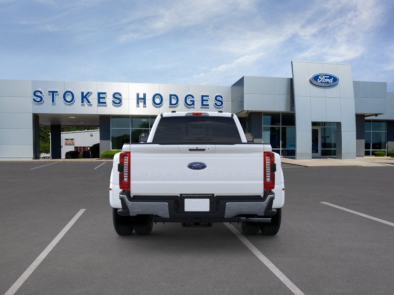 New 2026 Star White Metallic Tri-Coat Ford F-350® Lariat® image 6