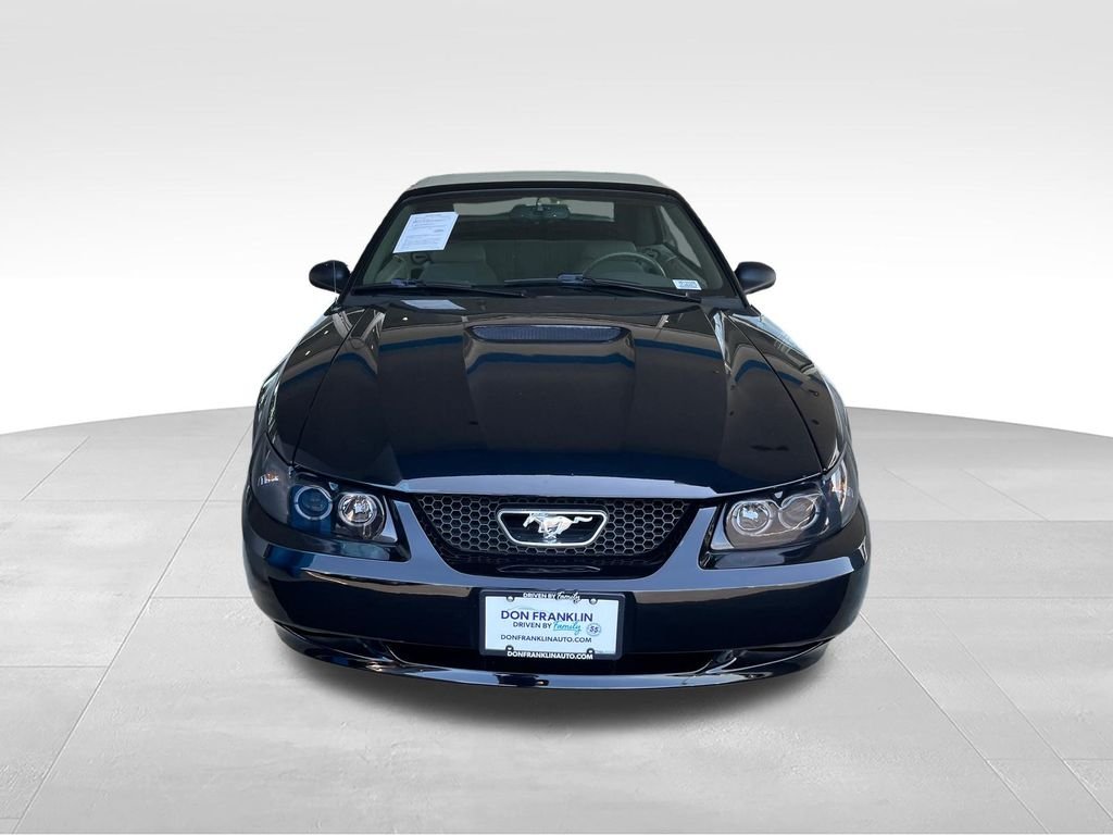 Used 2000 Black Ford GT image 8