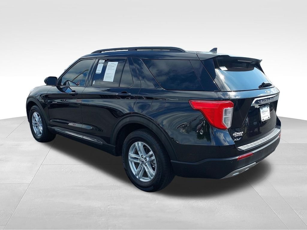 Used 2024 Black Ford XLT image 3