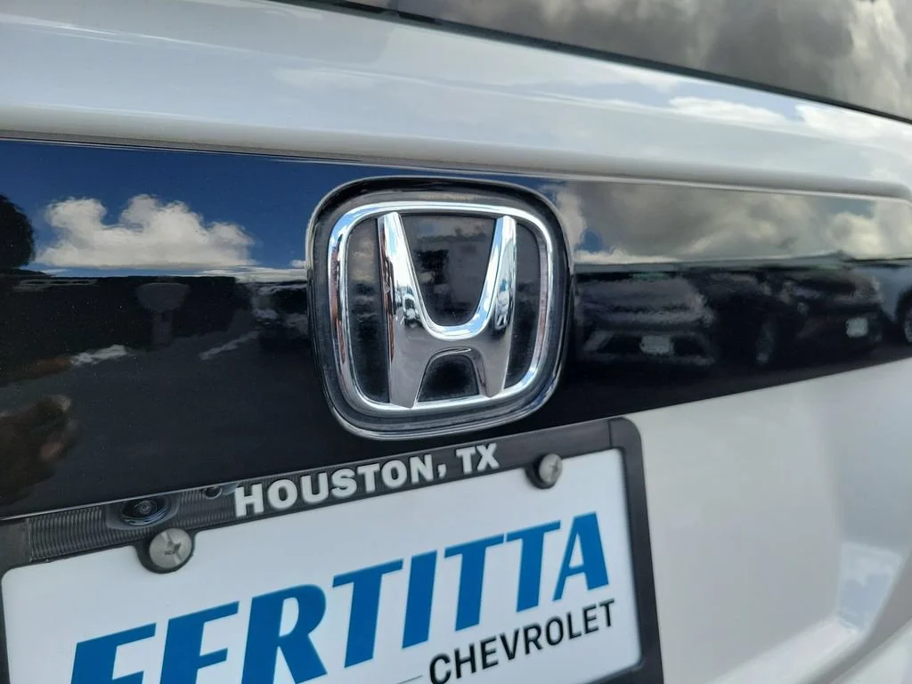 Used 2026 White Honda AWD TrailSport image 33