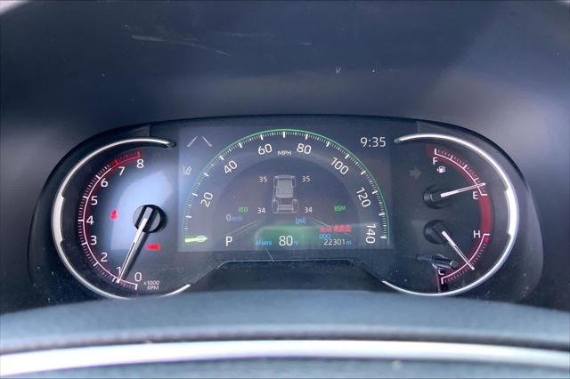 Certified Used 2024 MAGNETIC GRAY MET. Toyota  image 25
