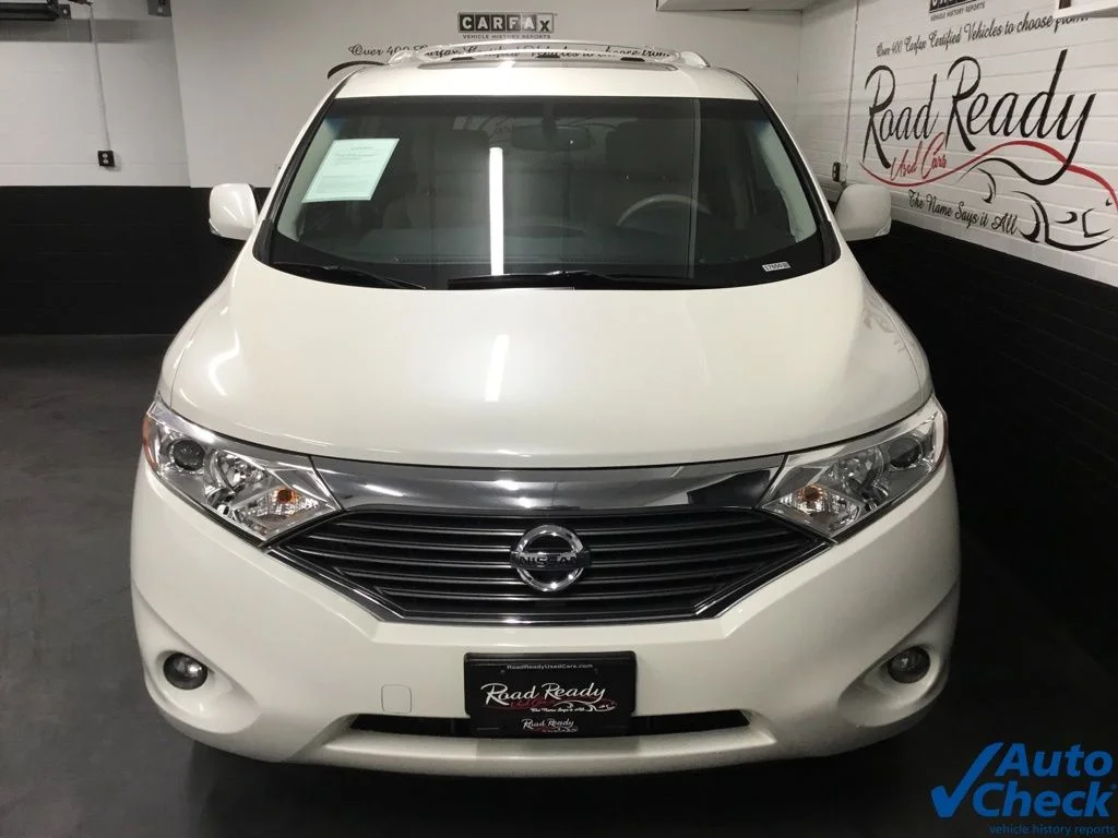 Used 2011 White Nissan 3.5 LE image 4