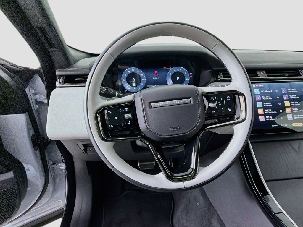 New 2026 Arroios Grey Land Rover Belgravia Edition image 11