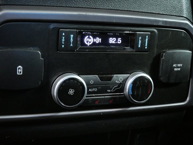 Used 2019 White Ford Platinum image 14