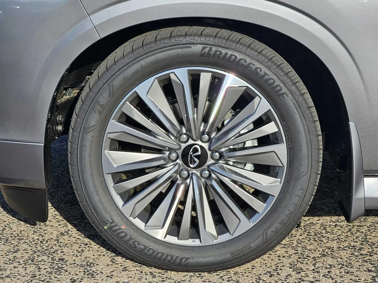 New 2026 DYNAMIC METAL INFINITI Luxe 2WD image 7