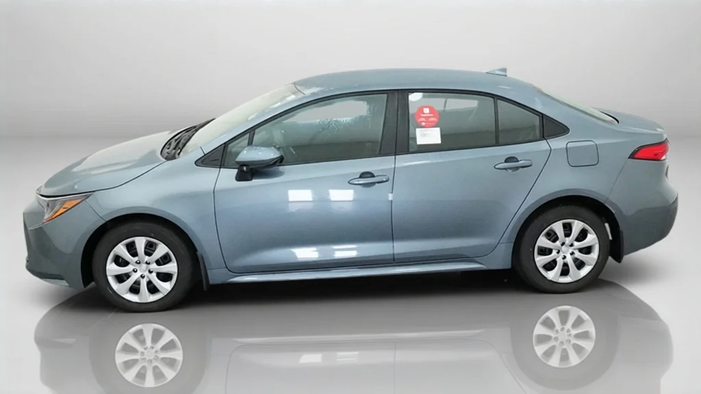 New 2027 Celestite Toyota LE image 2