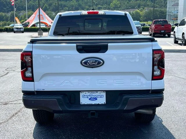 Certified Used 2024 Oxford White Ford Lariat image 4