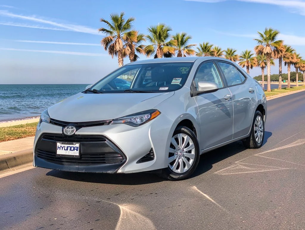 Used 2017 Toyota Corolla LE with VIN 5YFBURHEXHP724524 for sale in El Cajon, CA