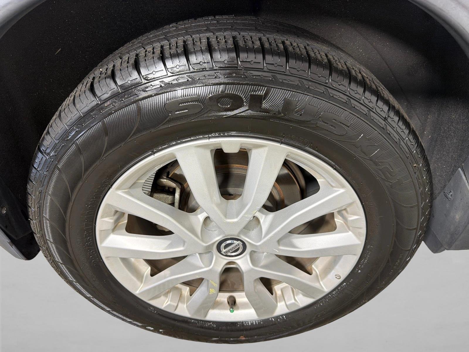 Used 2017 Brilliant Silver Nissan SV image 17