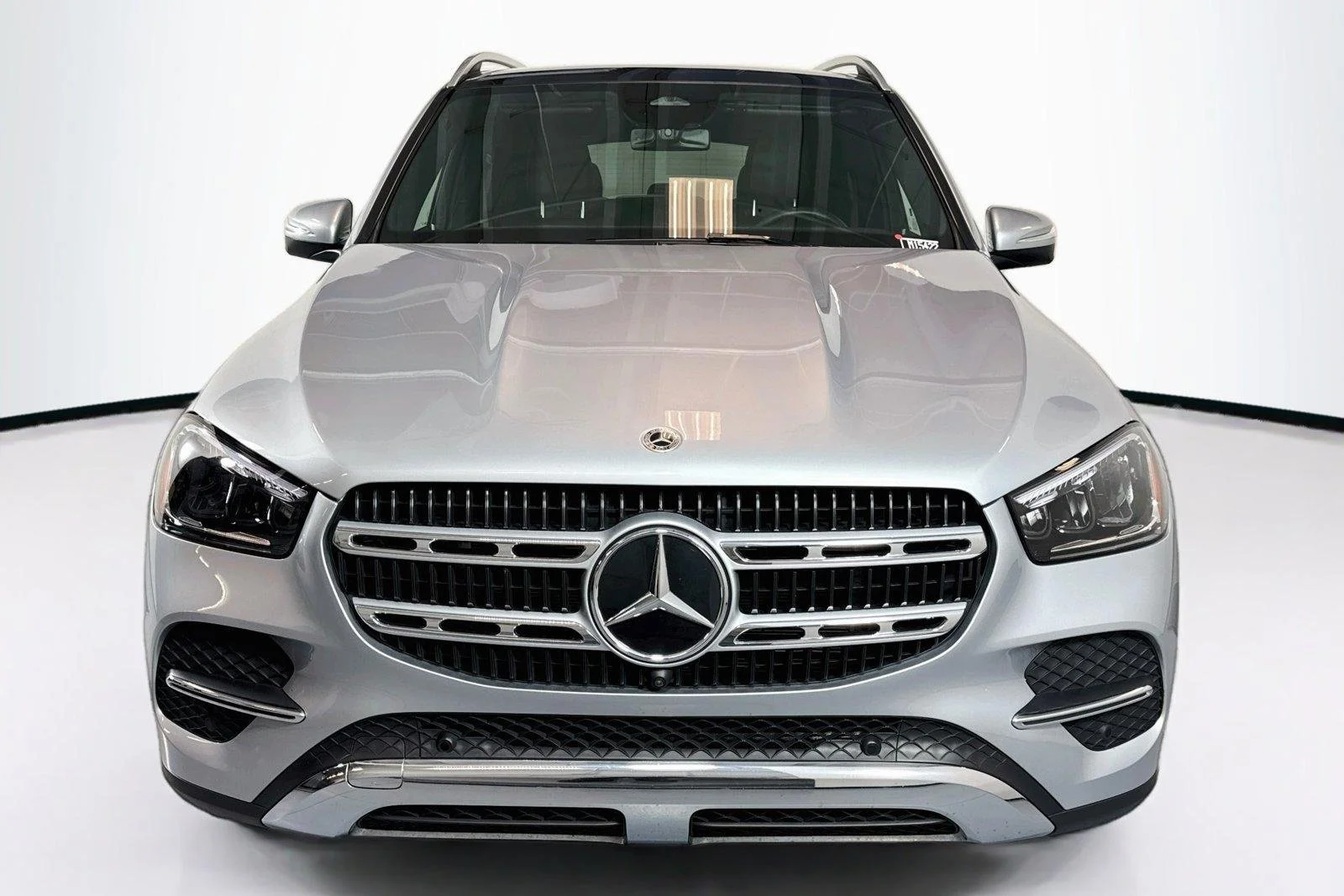 Used 2024 Cirrus Silver Metallic Mercedes-Benz GLE 350 image 2