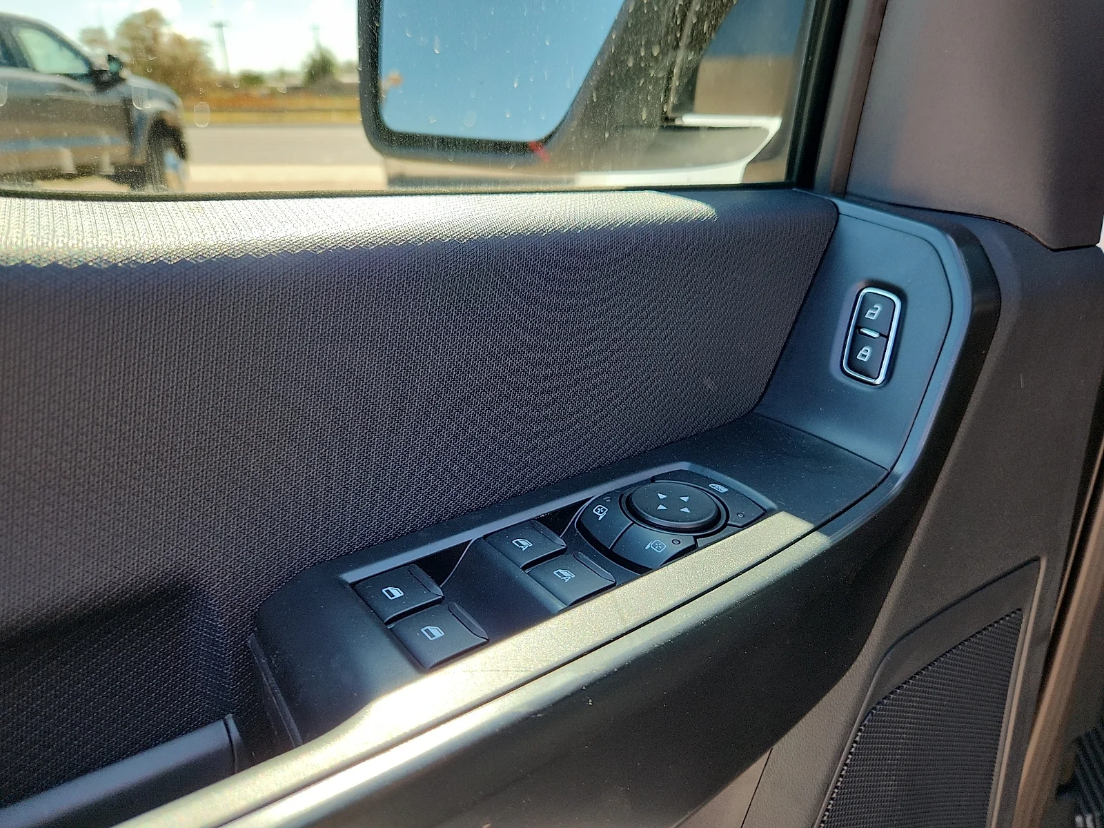 New 2026 Oxford White Ford STX image 15
