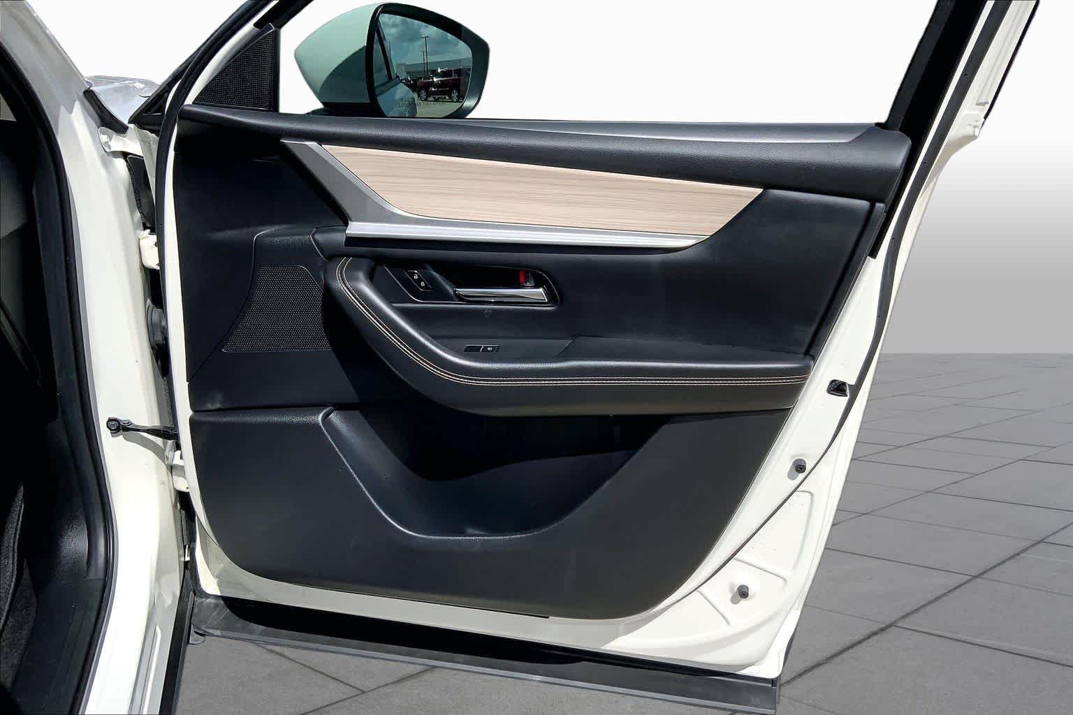 2025 Mazda CX-90 Preferred Package - Photo 23