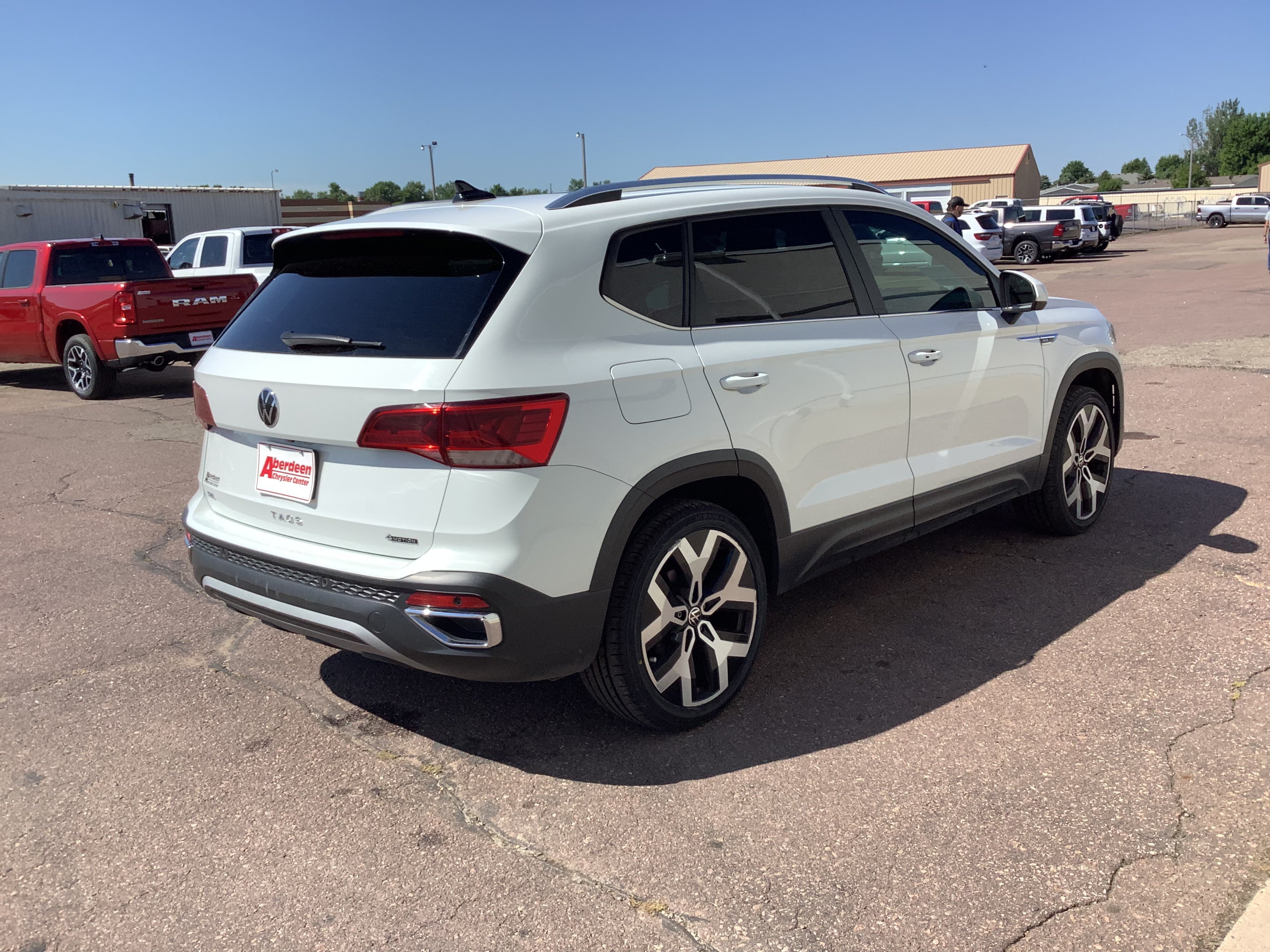 Used 2022 White Volkswagen 1.5T SEL image 21