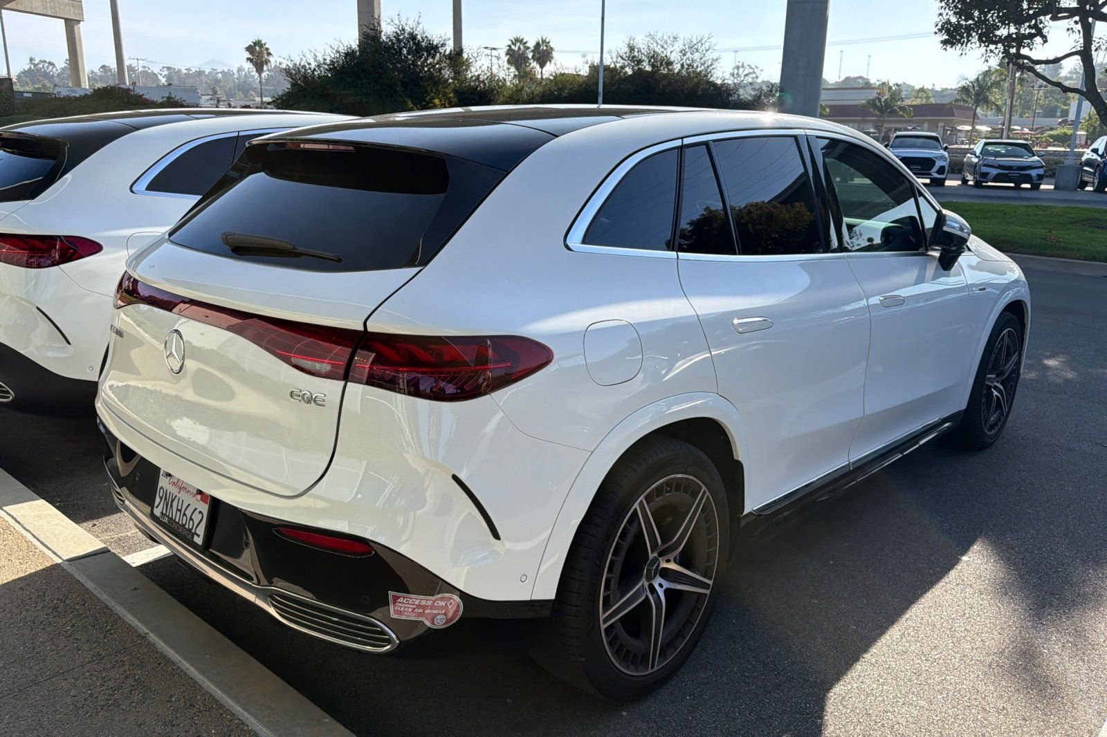 Certified Used 2024 White/off-white Mercedes-Benz Base image 6