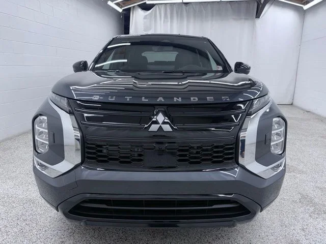 New 2026 Gray Mitsubishi LE image 6
