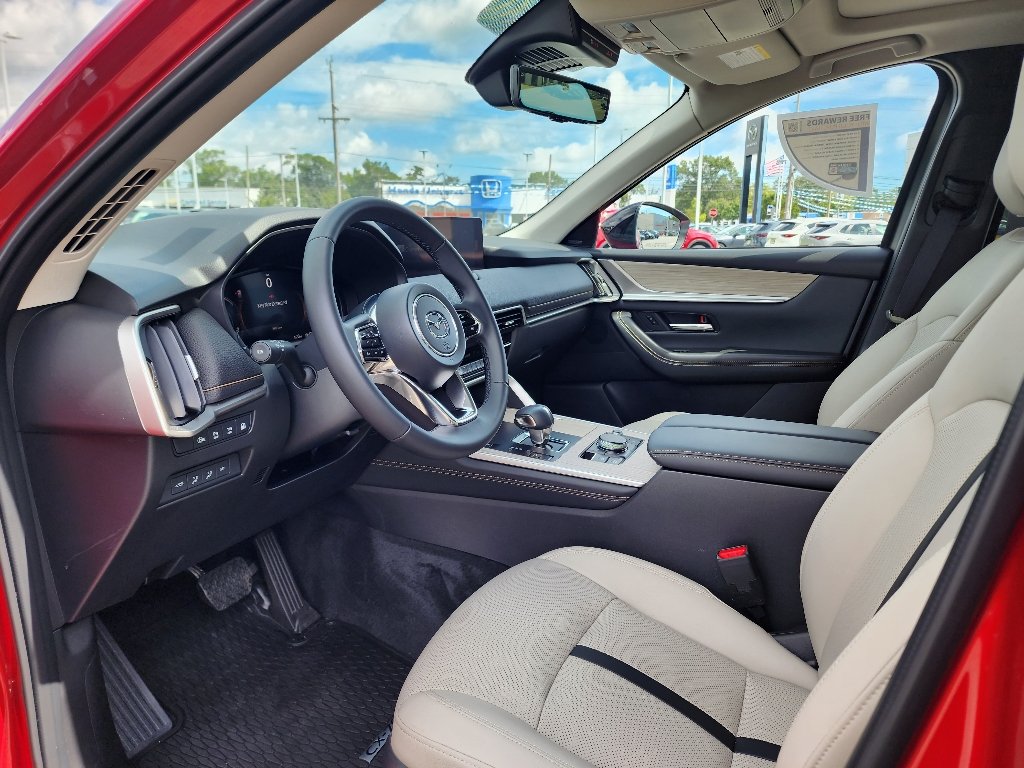 2025 Mazda CX-70 Premium Package - Photo 38