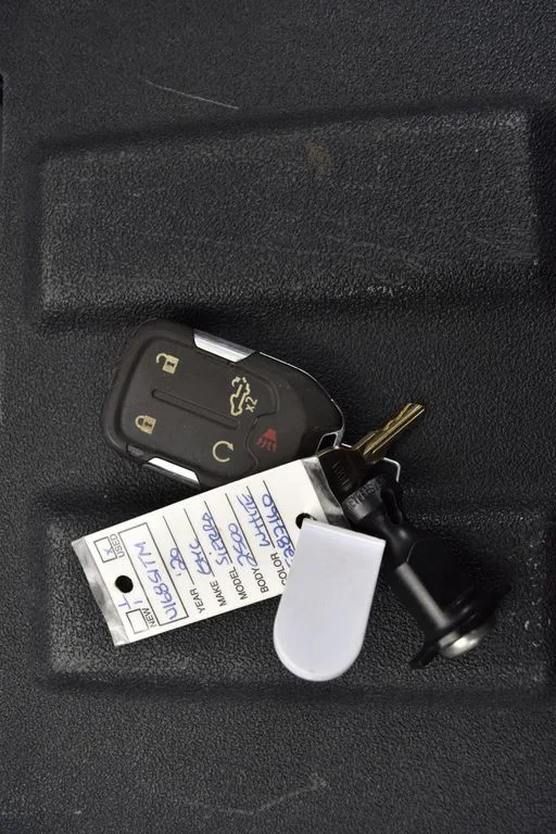 Certified Used 2020 White GMC Denali image 10