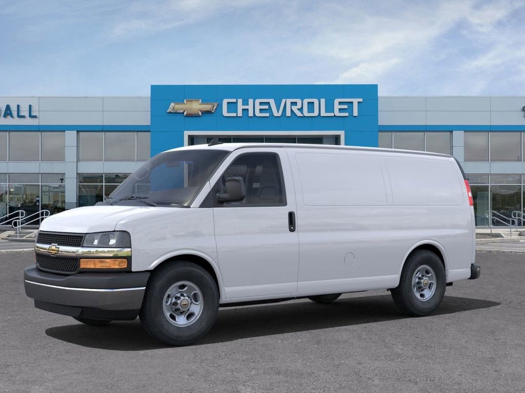 New 2025 Summit White Chevrolet WT image 2