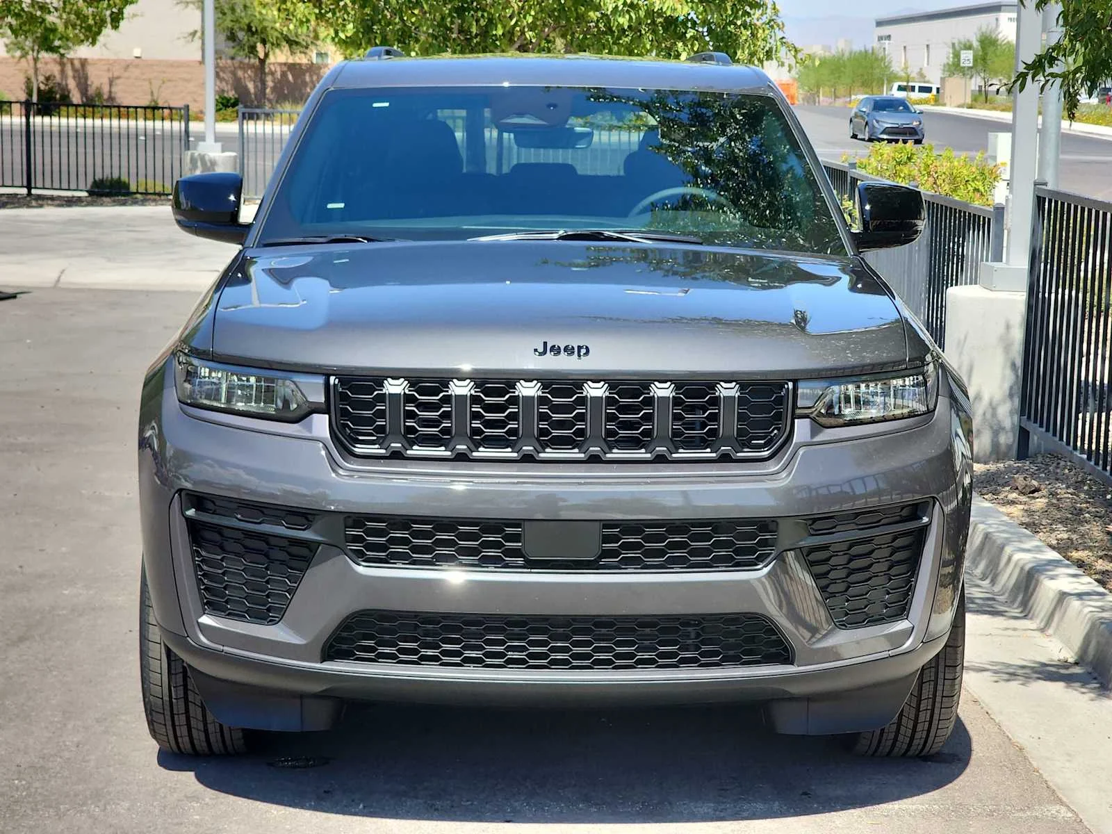 New 2026 Baltic Gray Metallic Clearcoat Jeep Laredo Altitude image 3