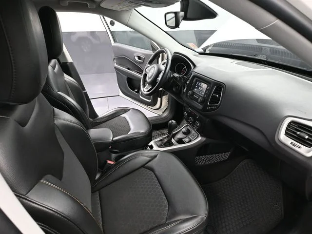 2018 Jeep Compass Latitude - Photo 46