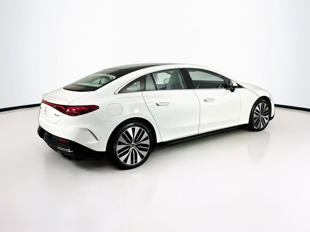 Certified Used 2023 White Mercedes-Benz 500 Sedan image 7