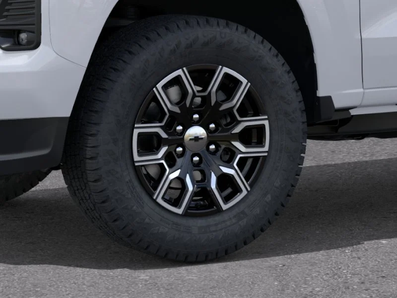 New 2026 Summit White Chevrolet 4WD Z71 image 9